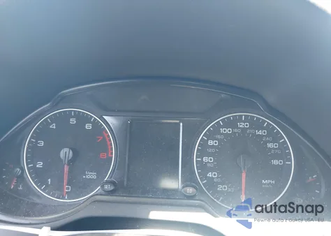 2011 Audi Q5 2.0T Premium z USA, uszkodzony, nr VIN WA1CFAFP3BA052350